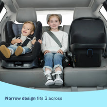 Load image into Gallery viewer, BUBBLEBUM INFLATABLE CAR BOOSTER SEAT - TRAVEL BOOSTER SEAT
